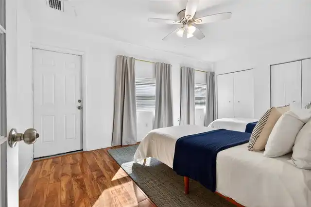 Listing Photo 21