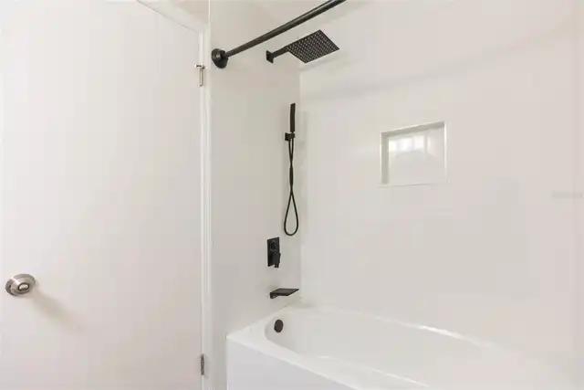 Listing Photo 26
