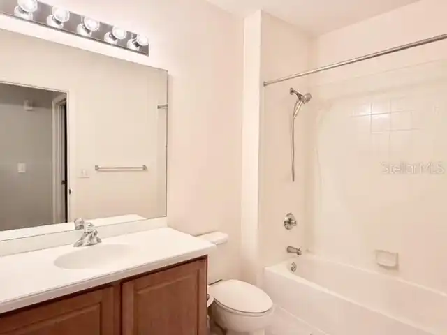 Listing Photo 19