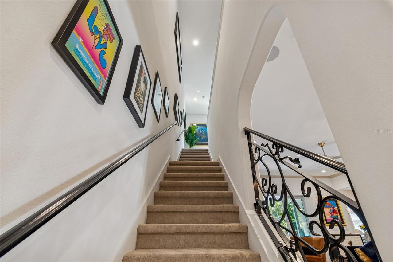 Listing Photo 10