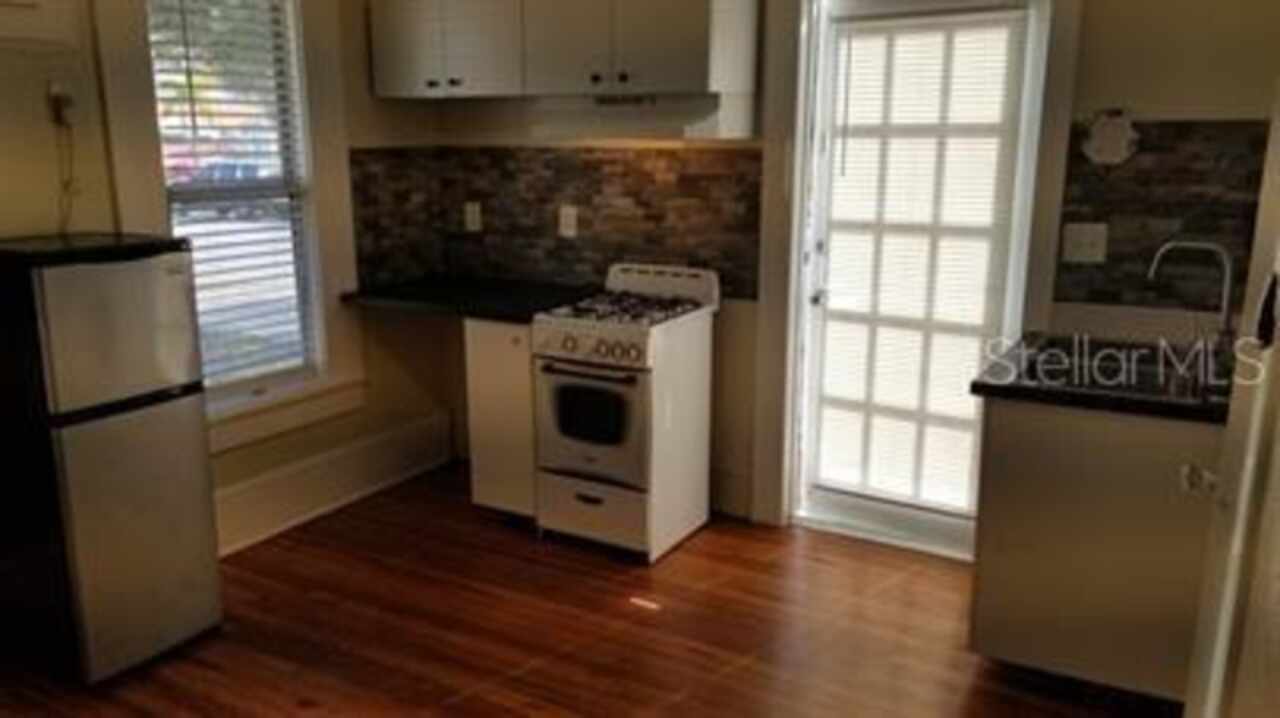 Listing Photo 7