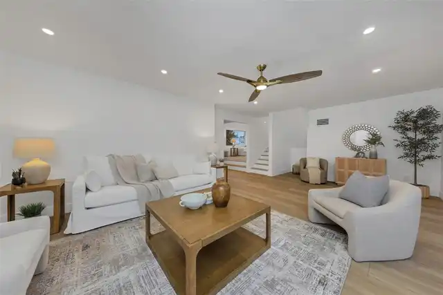 Listing Photo 23