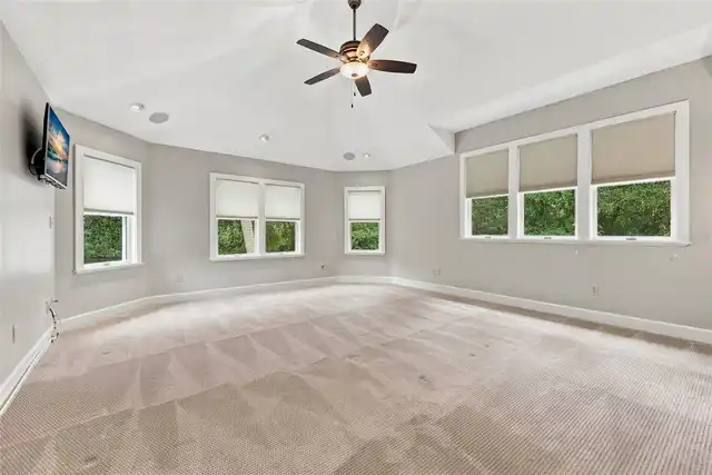 Listing Photo 31