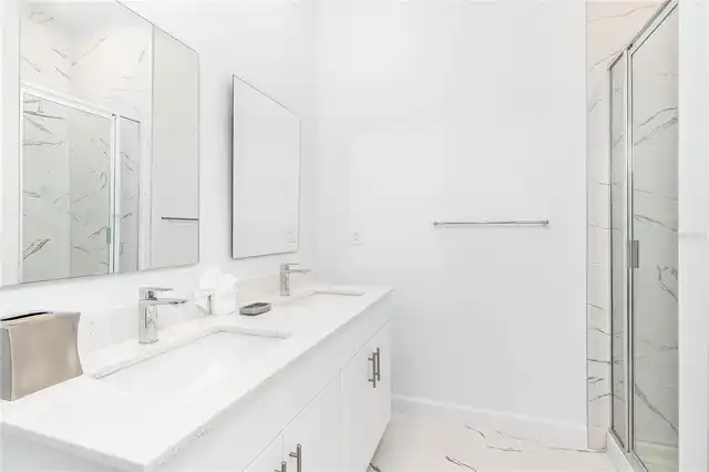 Listing Photo 21