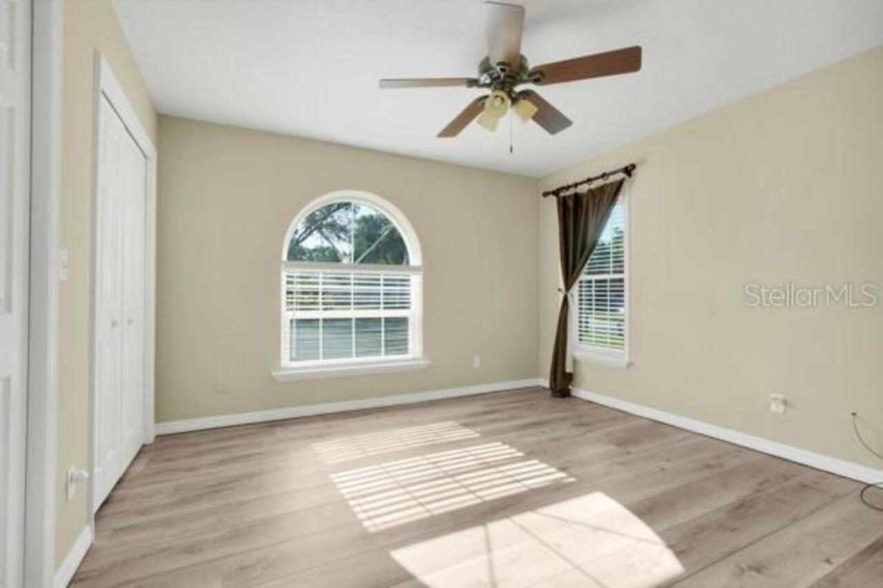 Listing Photo 23