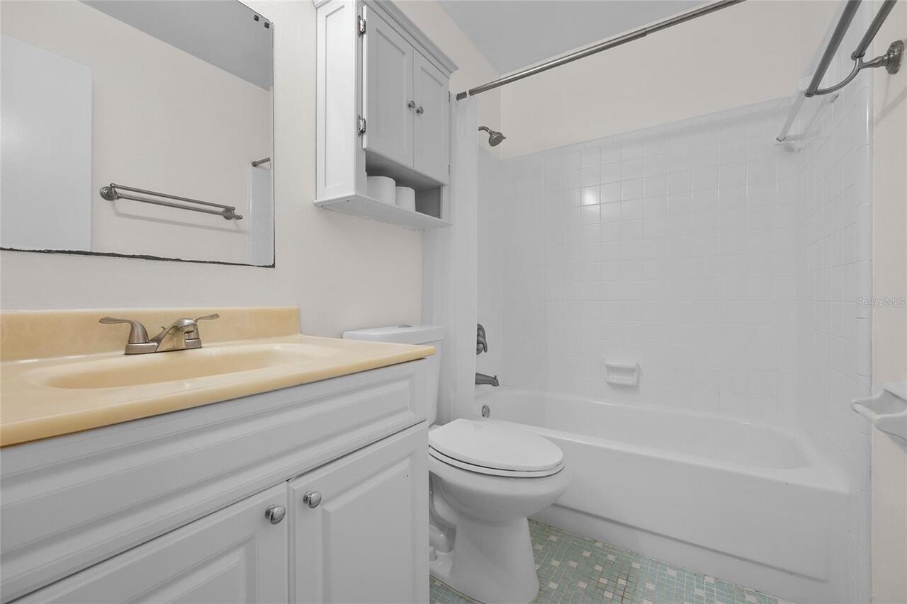 Listing Photo 18