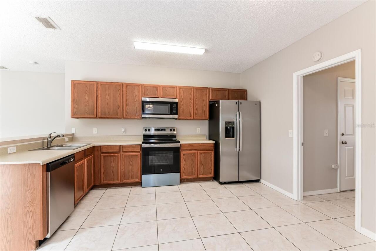 Listing Photo 7