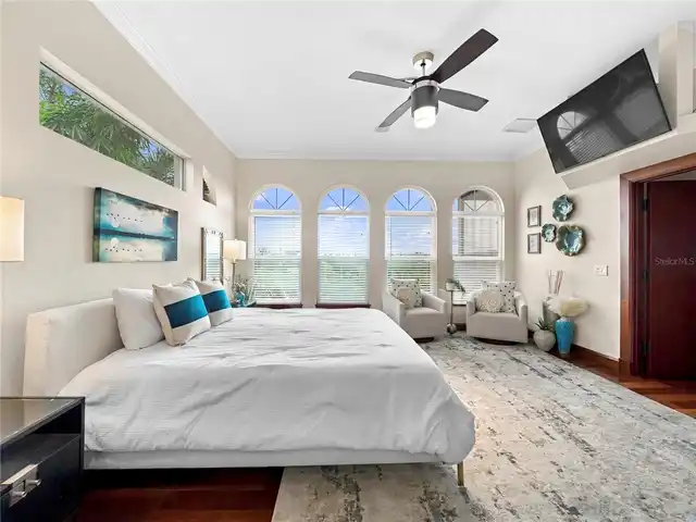 Listing Photo 23