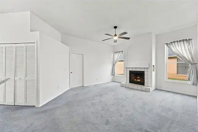 Listing Photo 9