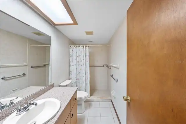 Listing Photo 32