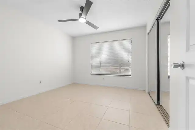 Listing Photo 33