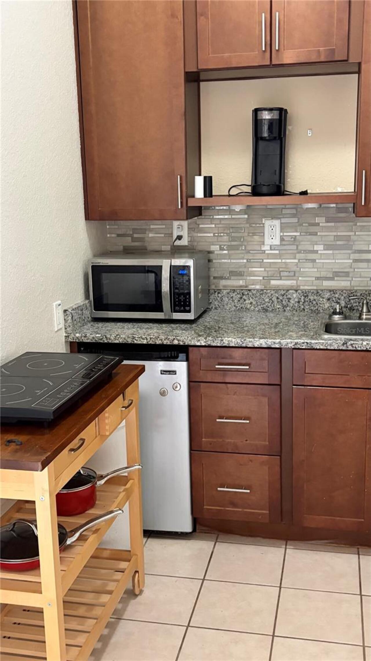 Listing Photo 10
