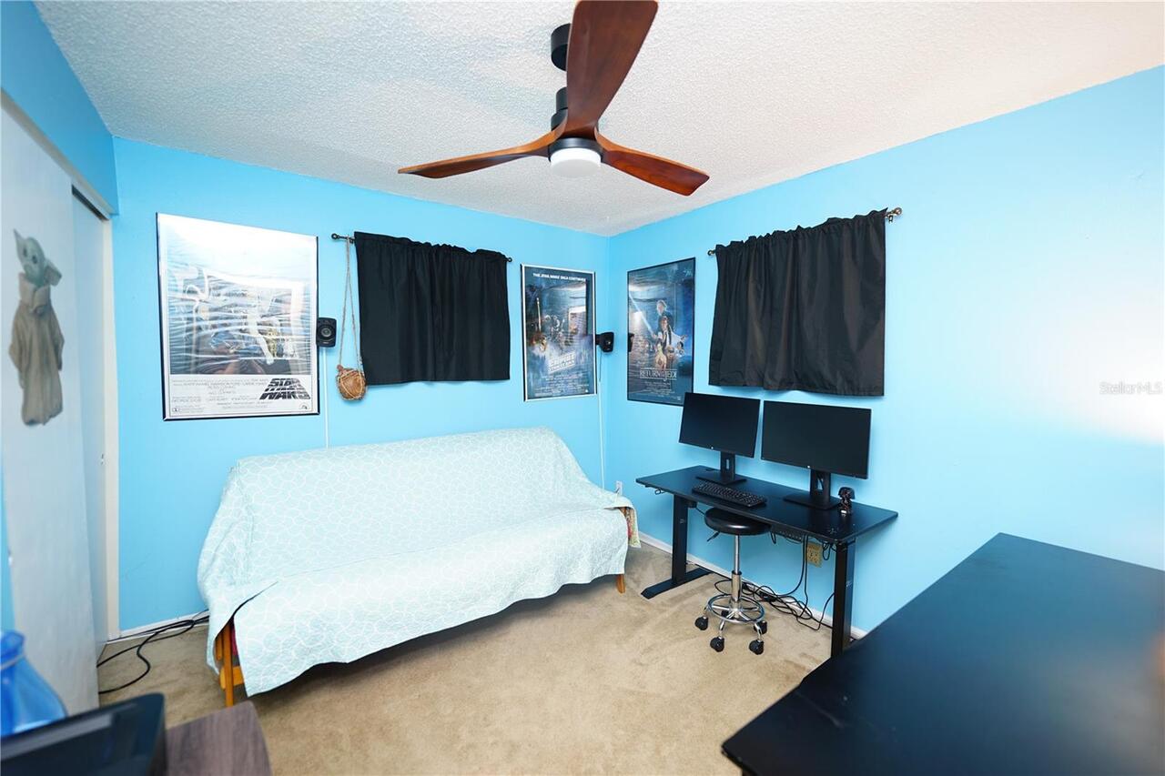 Listing Photo 17