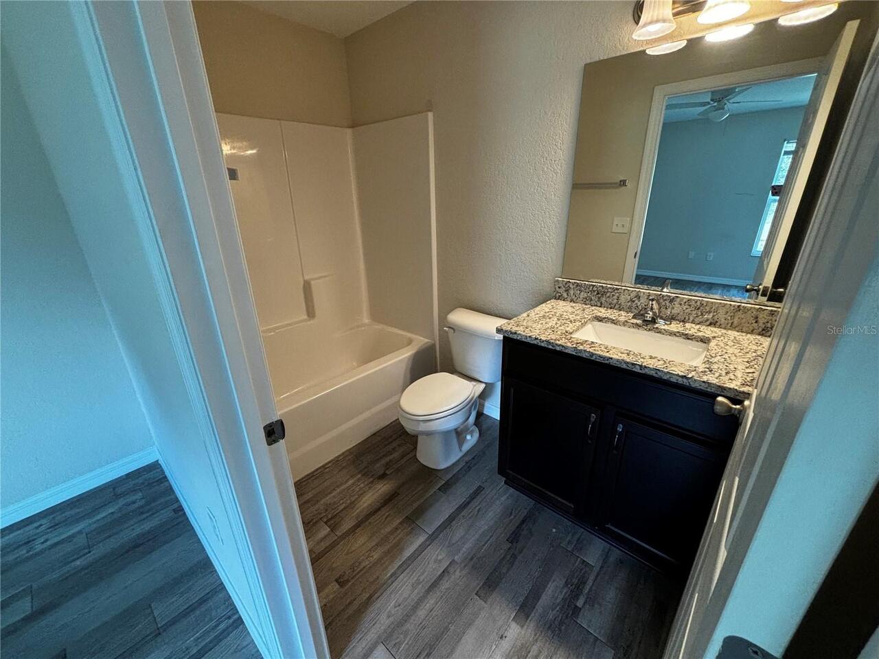 Listing Photo 16