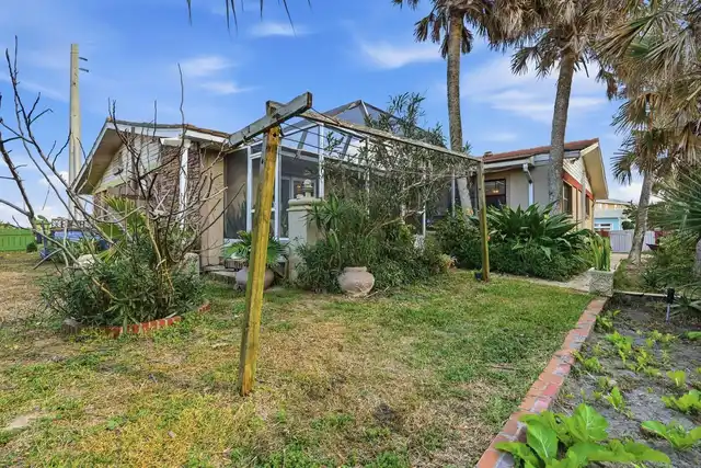 Listing Photo 35