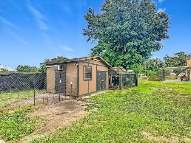 Listing Photo 23