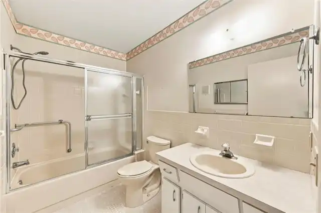 Listing Photo 22