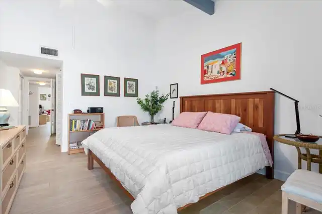Listing Photo 20