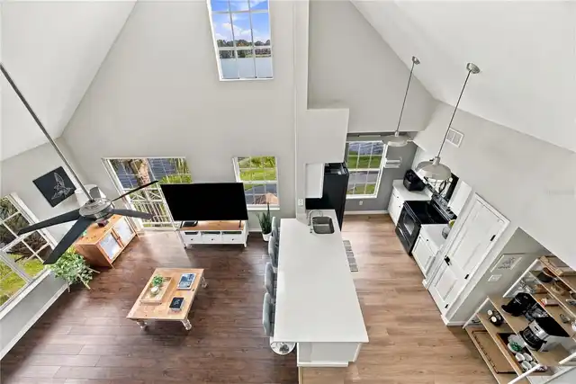 Listing Photo 8
