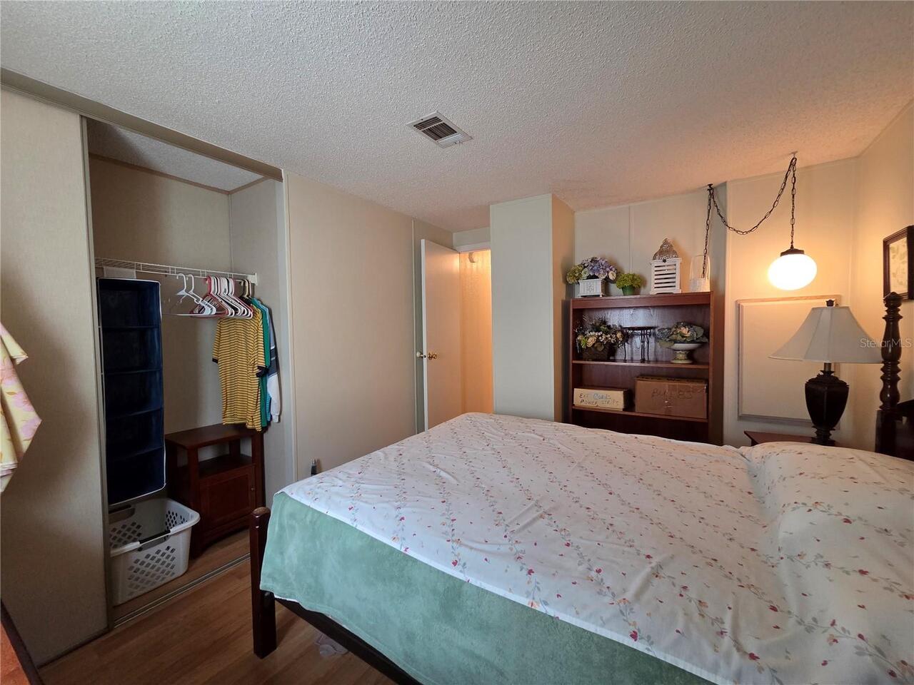 Listing Photo 16