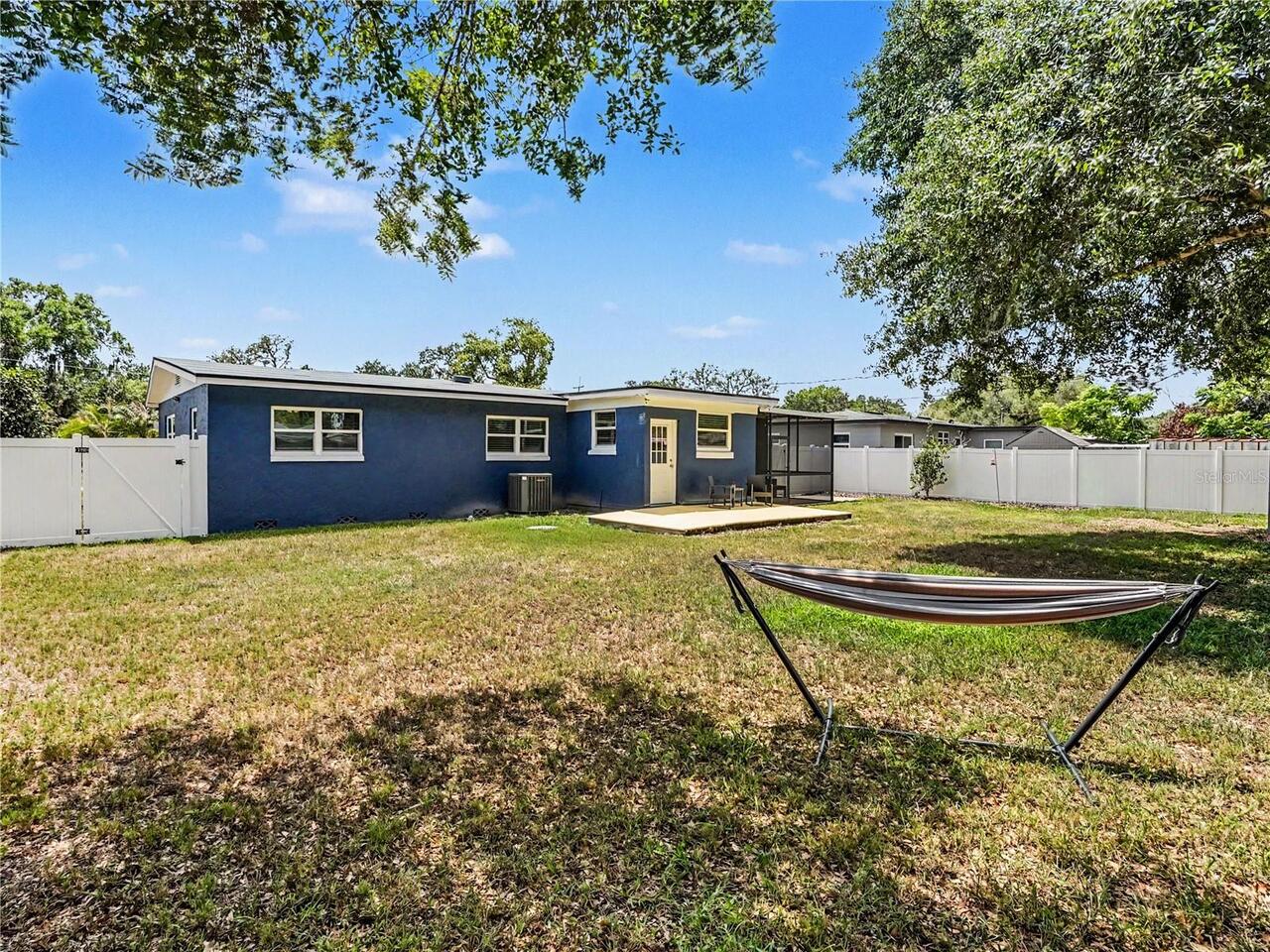 Listing Photo 5