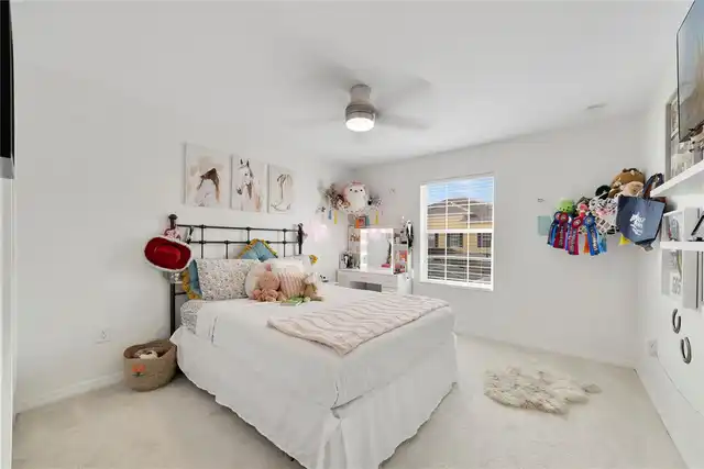 Listing Photo 17