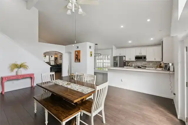 Listing Photo 18