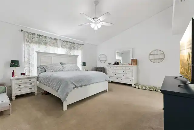 Listing Photo 32