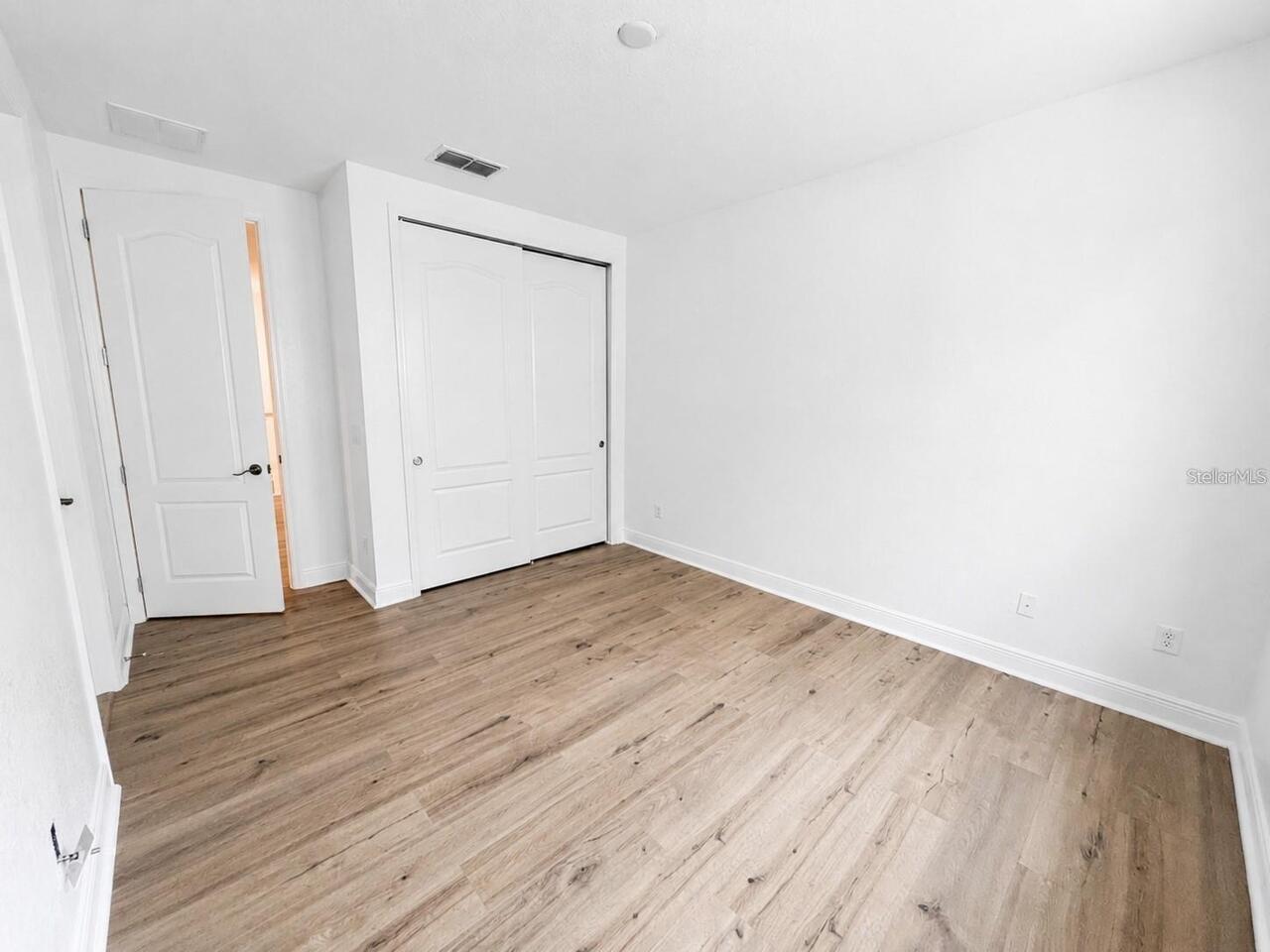 Listing Photo 20