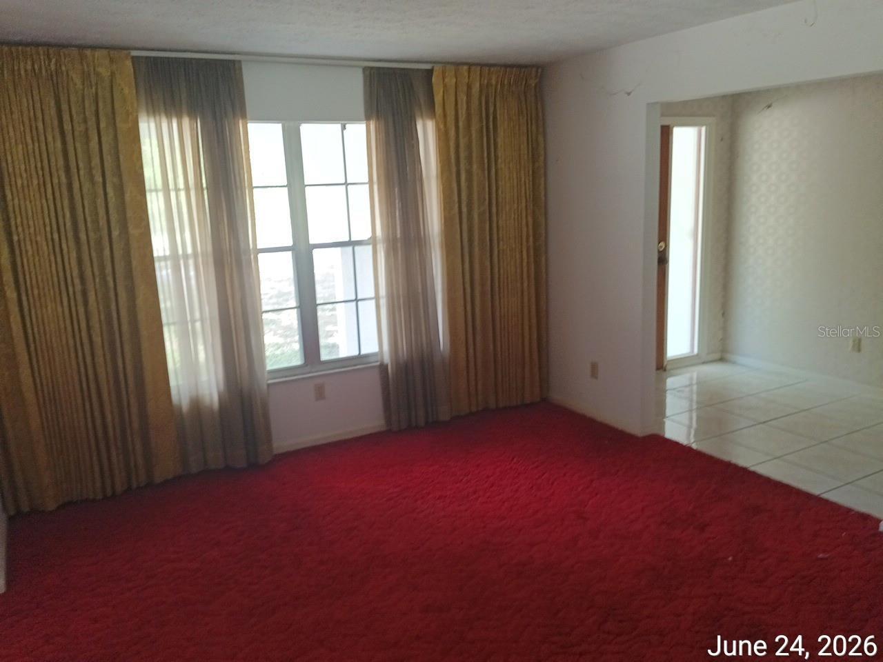 Listing Photo 12