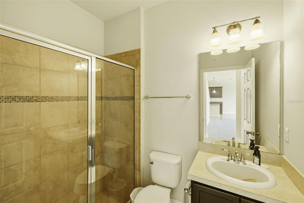 Listing Photo 14