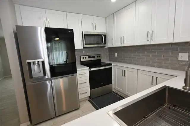 Listing Photo 12