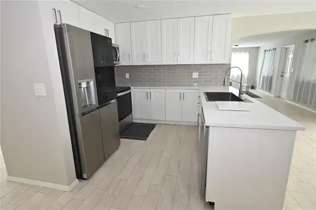 Listing Photo 15