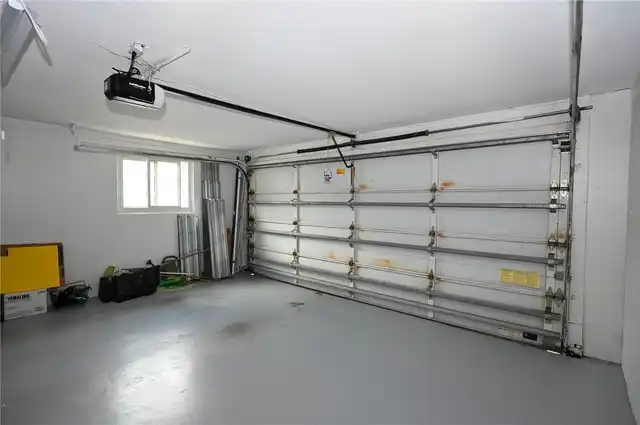 Listing Photo 37