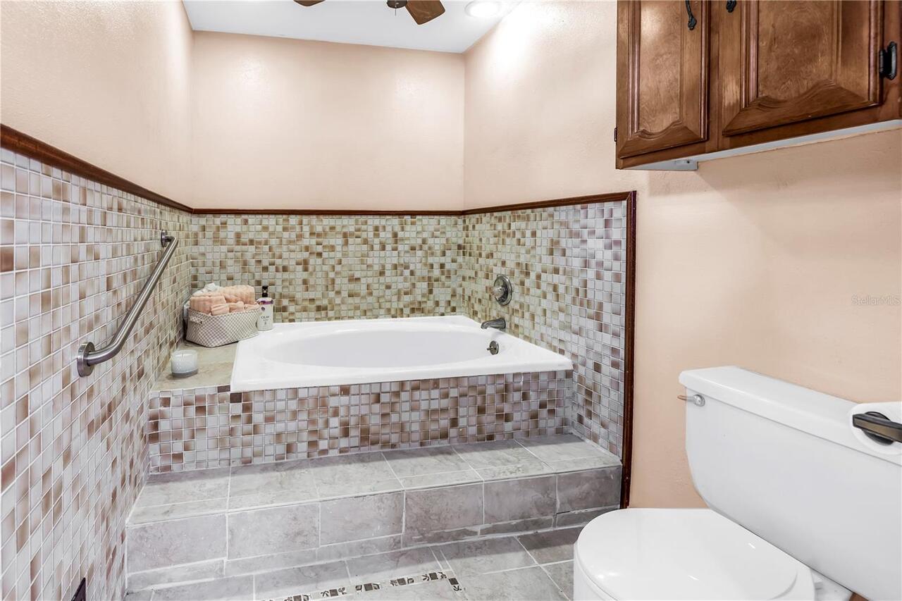 Listing Photo 25