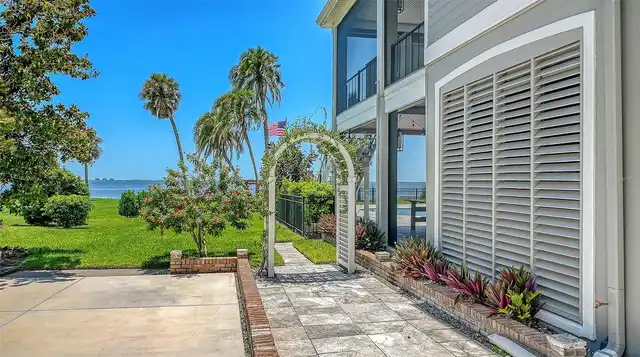 Listing Photo 7