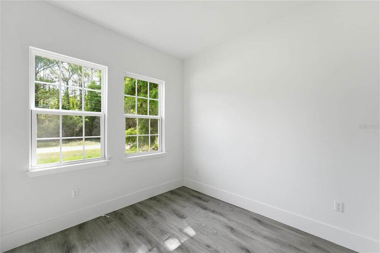 Listing Photo 23