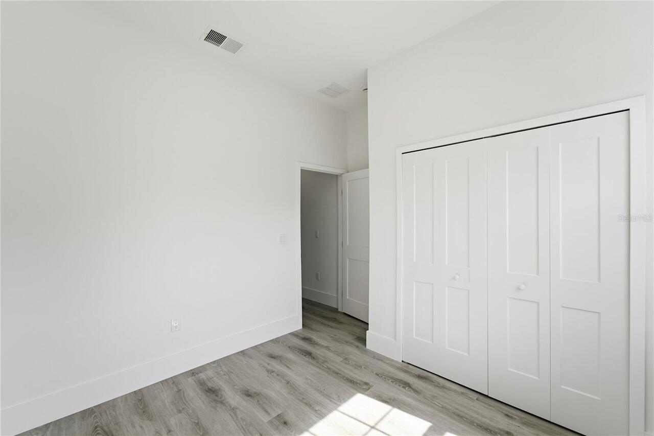 Listing Photo 24