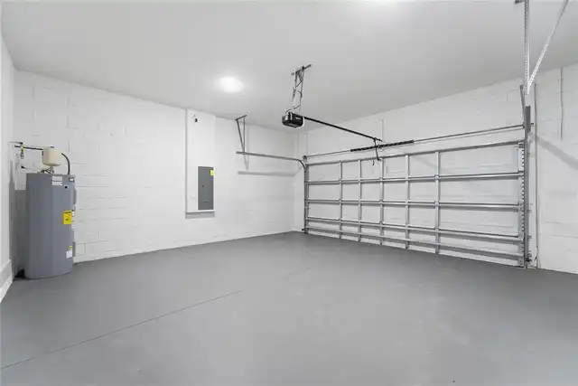 Listing Photo 32