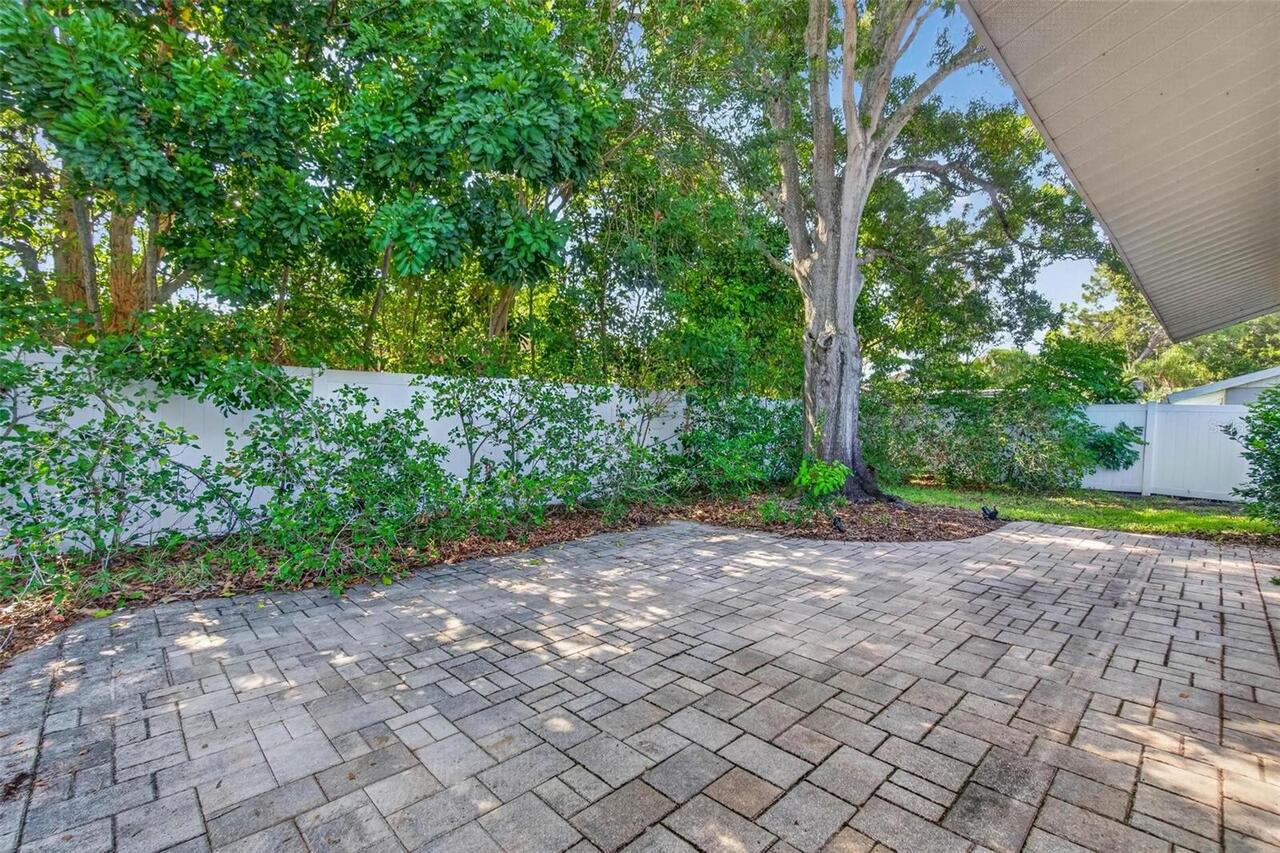 Listing Photo 18