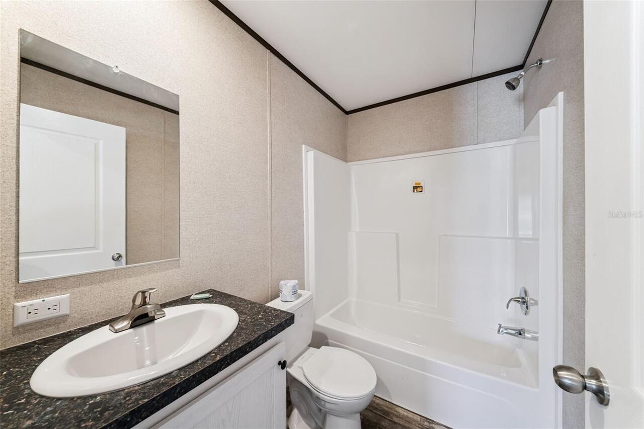 Listing Photo 19
