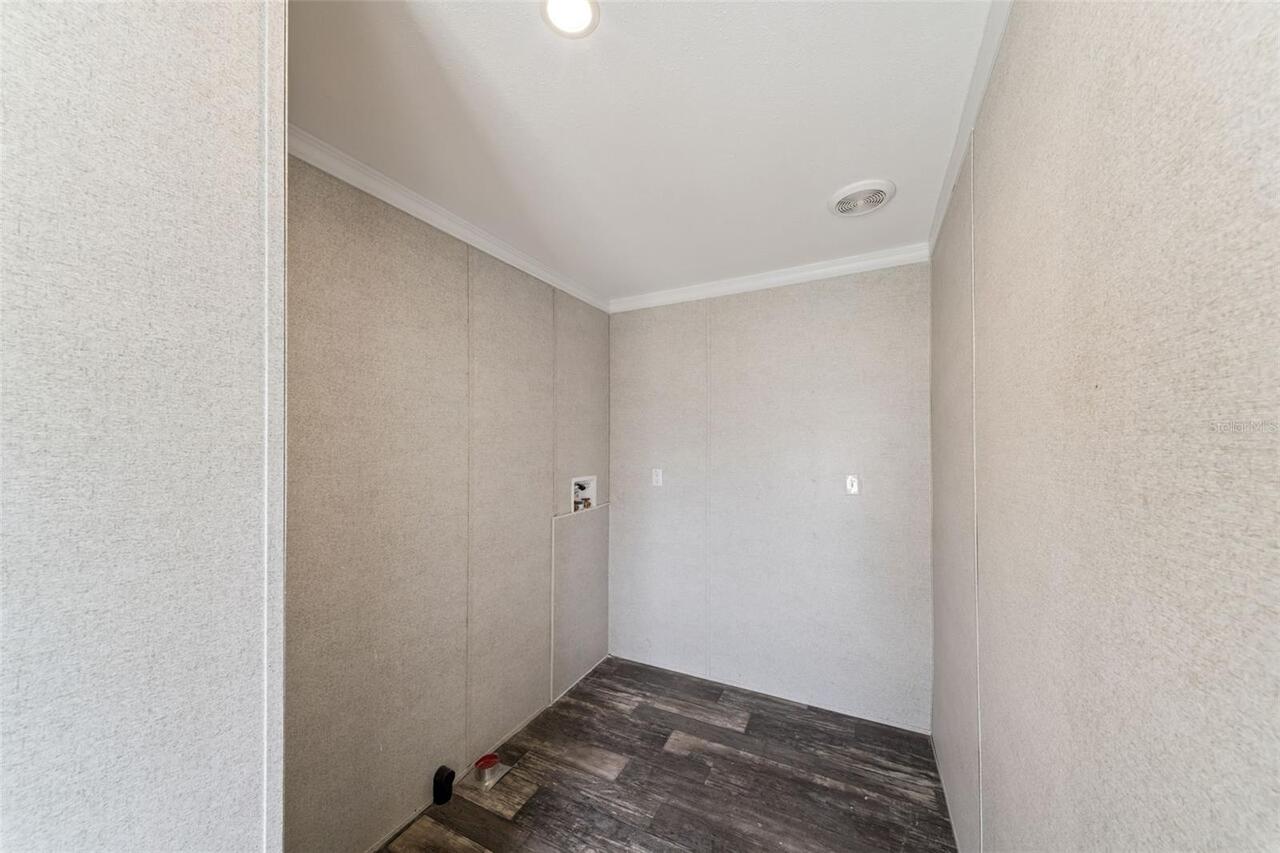 Listing Photo 20