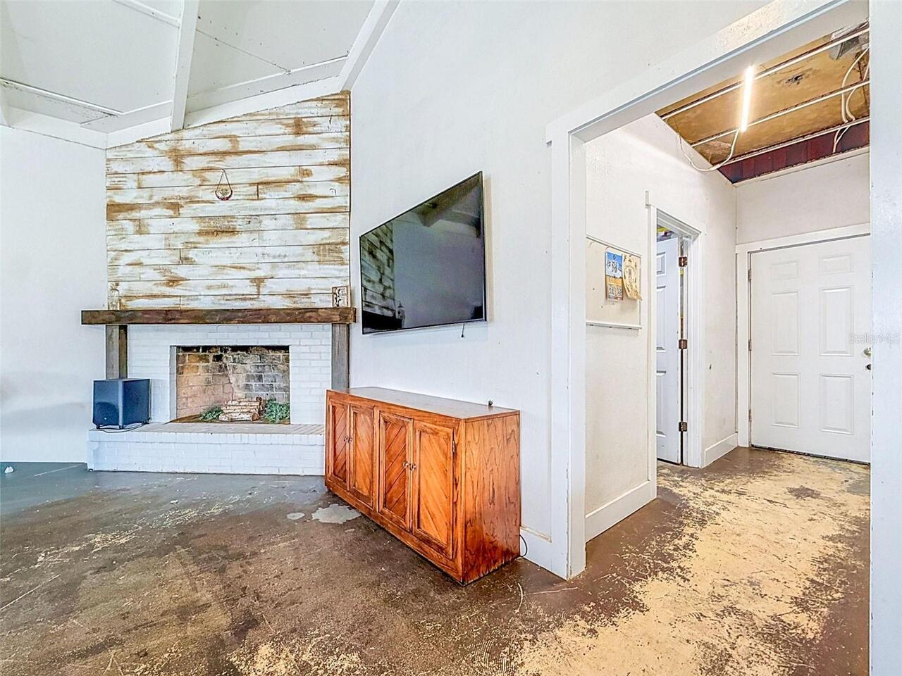 Listing Photo 21