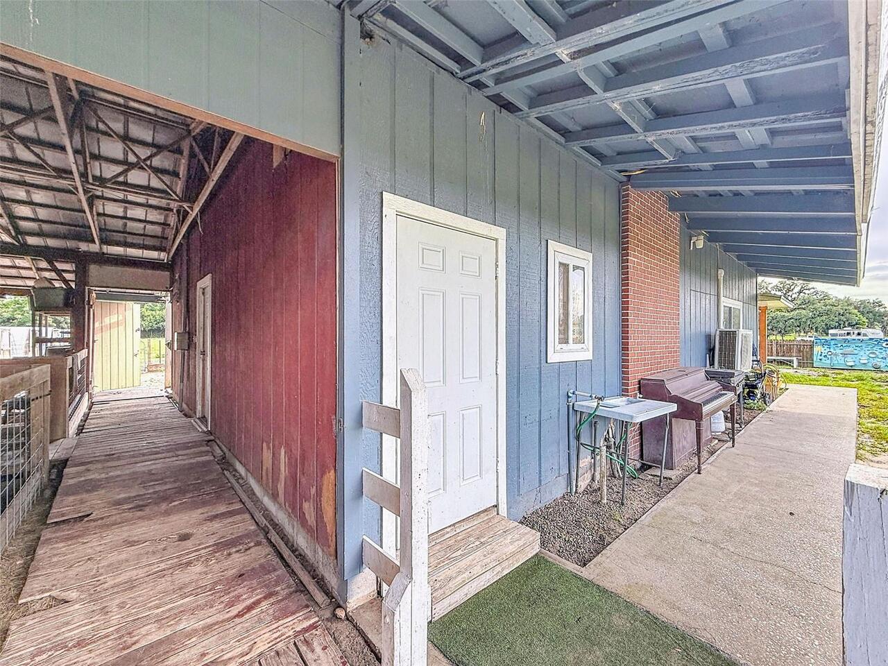 Listing Photo 33