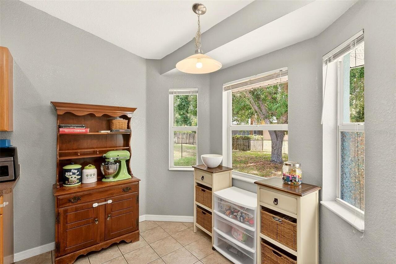 Listing Photo 16