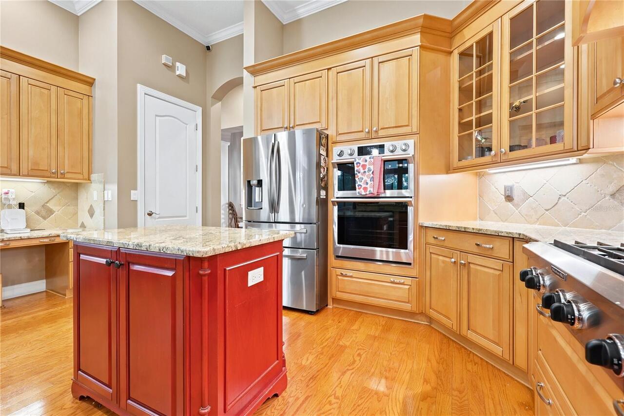 Listing Photo 7