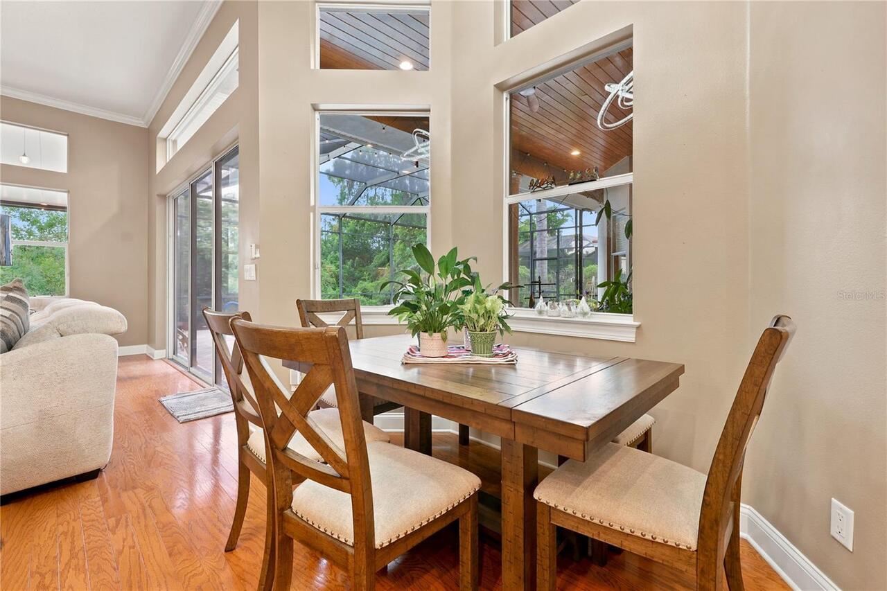 Listing Photo 11