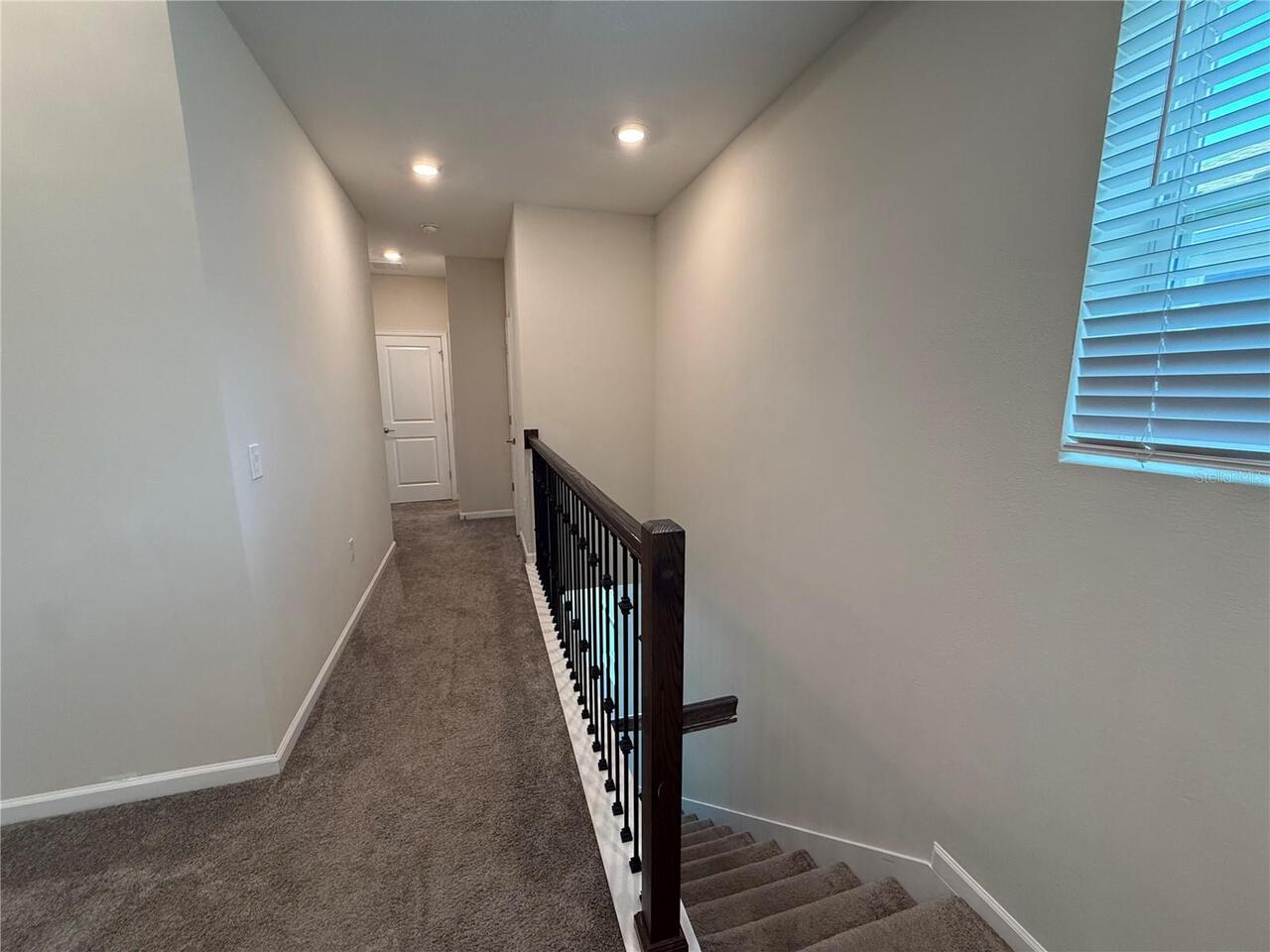 Listing Photo 8