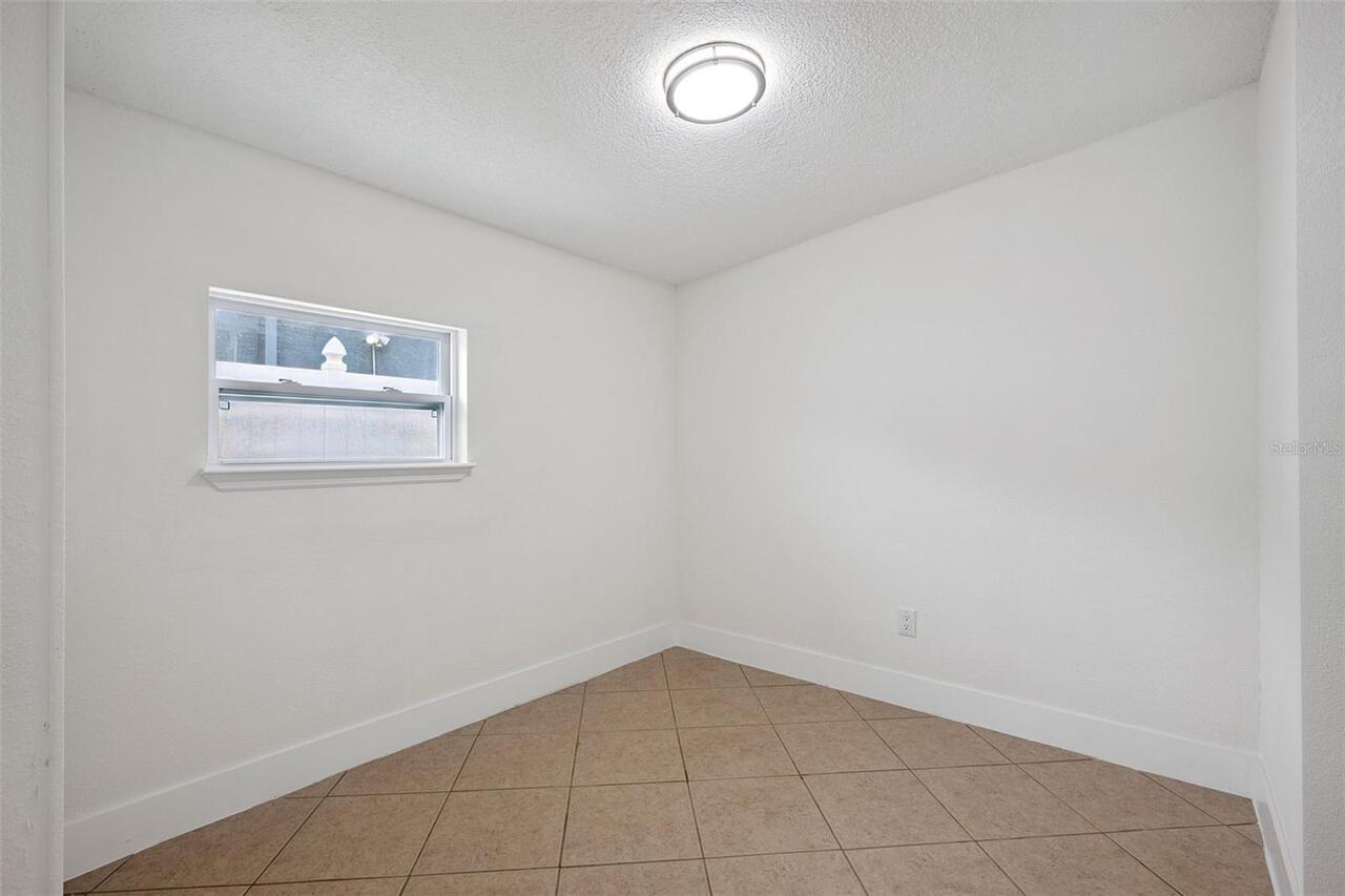 Listing Photo 34