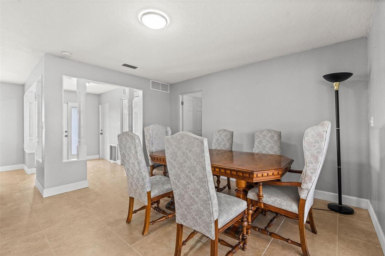 Listing Photo 16